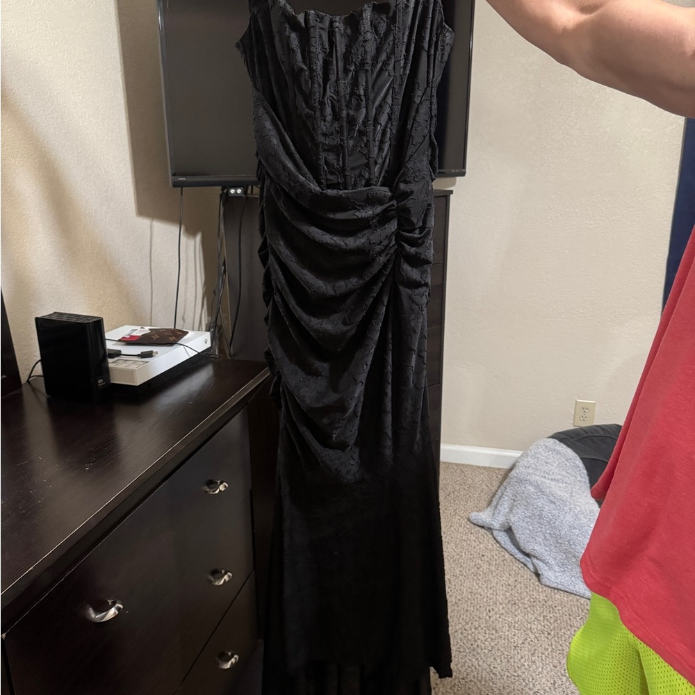 Elegant Black Evening Gown